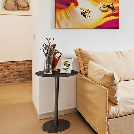 Guesthost - Palazzo Dei Diamanti *