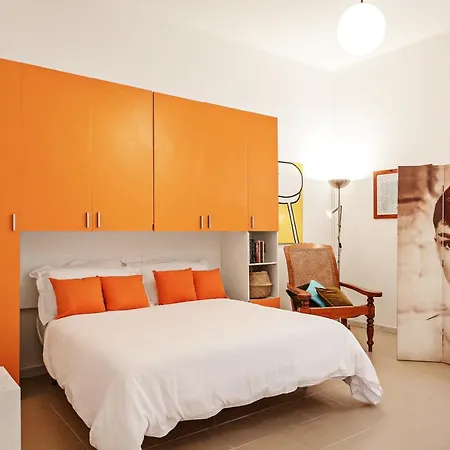 Guesthost - Palazzo Dei Diamanti شقة فيرّارا