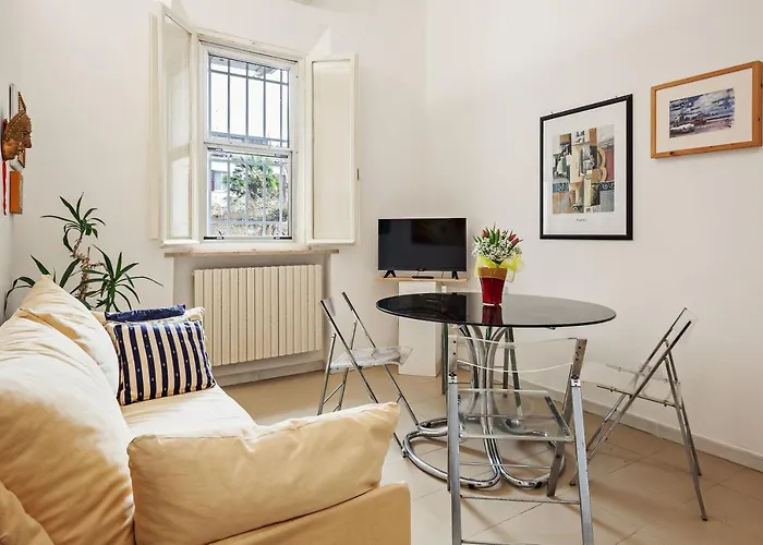 Guesthost - Palazzo Dei Diamanti * 费拉拉